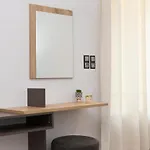 Bed & Breakfast Petani Vovikes