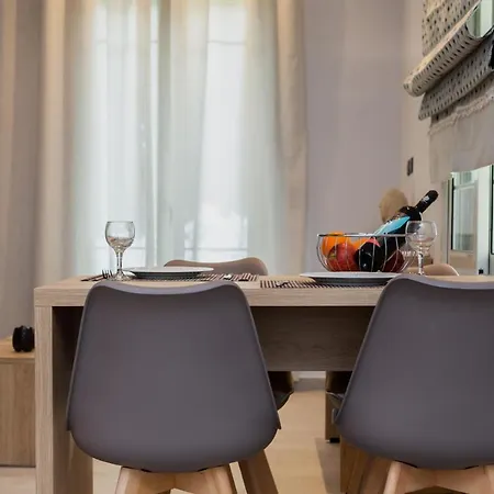 Petani Oda ve Kahvaltı Vóvikes